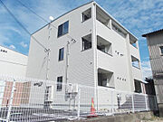 亀山駅より徒歩17分 1階 築9年11ヶ月の賃貸物件
