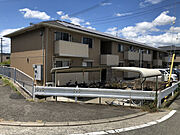 亀山駅より徒歩22分 1階 築15年3ヶ月の賃貸物件