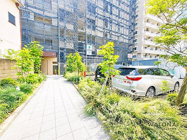 みなとみらいの花火を望める南向きの3LDK！新子安駅徒歩3分の立地も魅力！お引渡しまでに弊社費用負担でのクリーニングをサービス致します！屋上からもみなとみらいの花火を望めます！屋上ドッグラン付♪