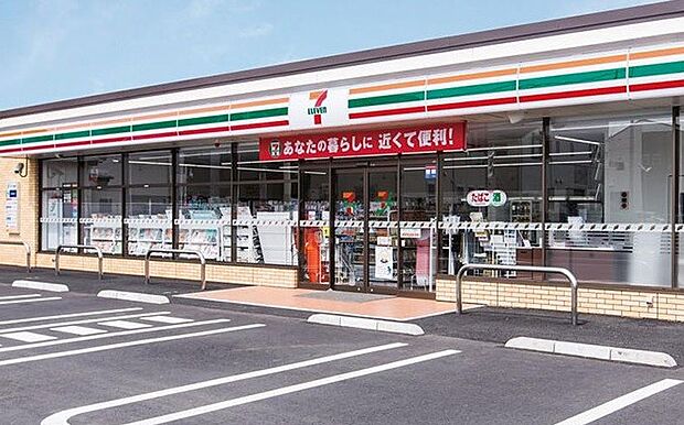 周辺環境-コンビニ(650m)セブンイレブン