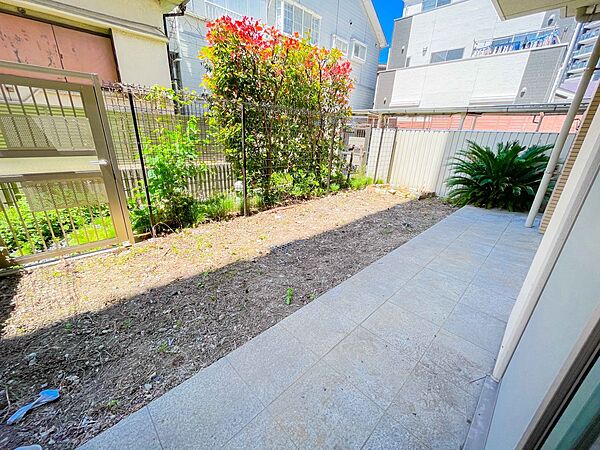 お庭を気軽なアウトドア空間に。その可能性は無限大。