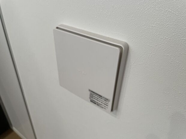 【24時間換気システム】 家じゅうの空気が入れ替わるよう、ファンなどの器械を使って2時間に1回計画換気。24時間、常に新鮮な空気を維持するためのシステムです。