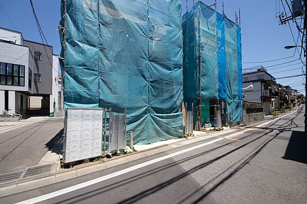 陽当りや通風性など各所に施された工夫で住みやすさを実現。部屋の大きさや周辺環境・街並など、資料には掲載していない情報が現地にはたくさんございます。是非ご確認下さい。