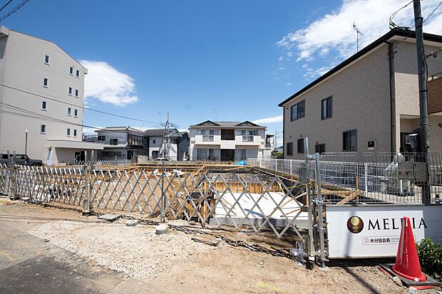陽当りや通風性など各所に施された工夫で住みやすさを実現。部屋の大きさや周辺環境・街並など、資料には掲載していない情報が現地にはたくさんございます。是非ご確認下さい。