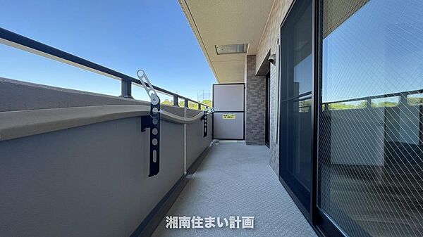6階・バルコニー前面に遮る建物がなく陽当り・通風・眺望良好です♪