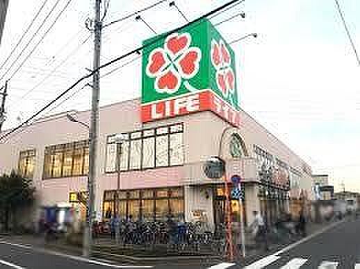 ライフ葛飾鎌倉店 徒歩11分。 880m