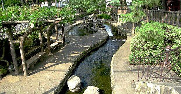 古川親水公園 徒歩9分。 690m
