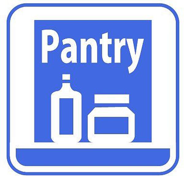 キッチンまわりの食品や日用品などをまとめて収納できるパントリー。ストック品を整理しやすく、キッチンをすっきり保ちやすい便利な収納スペースです。