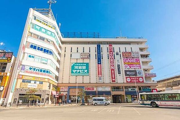 パティオ本八幡 徒歩19分。地下1階から地上8階までの館内には、グルメやフィットネス、スクール、クリニック、アミューズメント施設など多様な店舗が入居しています。 1470m