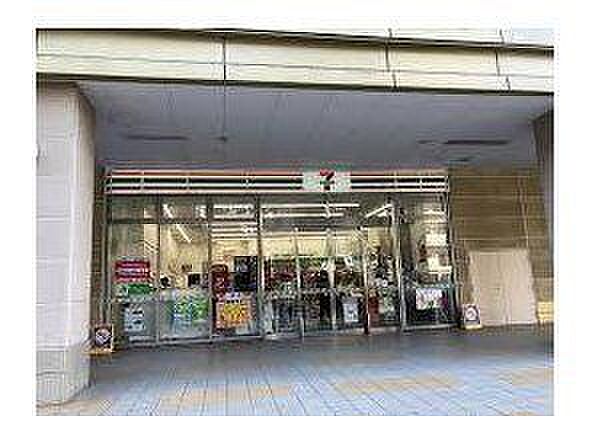 セブンイレブン錦糸町店 297m