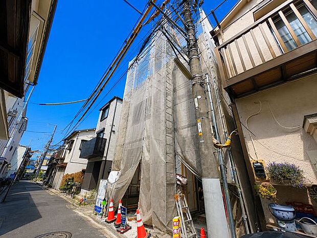 繁華街のようなにぎやかさがないため、車の音や話し声が少なく、静かな生活を望む方には最適な場所でしょう。近所に同じ年頃の子どもがいれば、お子さまのことで気軽に相談できますね!