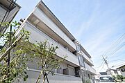 藤沢駅より徒歩12分 3階 築11年1ヶ月の賃貸物件