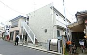 本鵠沼駅より徒歩1分 1階 築11年の賃貸物件