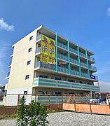 平塚駅よりバス12分 徒歩3分 4階 築1年1ヶ月の賃貸物件