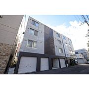 ポルトフィーノW18 4階 築18年8ヶ月の賃貸物件