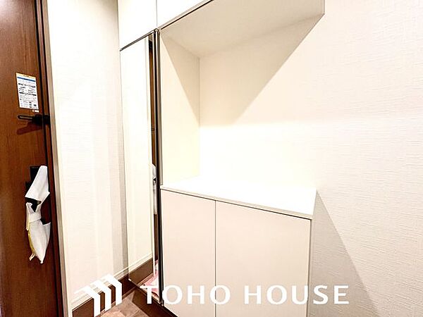 お家の面構えの良さは玄関アプローチで決まると言っても良いでしょう。大切な『我が家』を演出するために、お家の外構周りに色々と手を加える方も増えてきています。追加工事もご相談下さい。