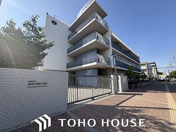 西宮市立南甲子園小学校 徒歩10分。 770m