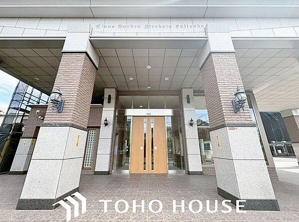 外観が明るい印象です。また、敷地内は清掃が行き届き、管理体制も良好です。