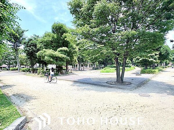 大宮中央公園 徒歩19分。 1500m