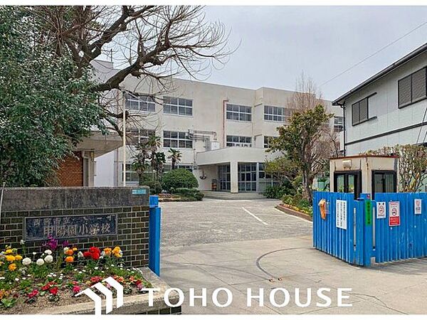 西宮市立甲陽園小学校 徒歩11分。 810m