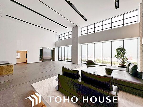【エントランス】家族をあたたかく迎え入れてくれる、高級感と落ち着きを兼ね備えたエントランスです。
