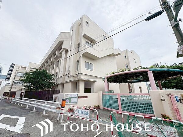 大阪市立中大淀幼稚園 徒歩2分。 120m