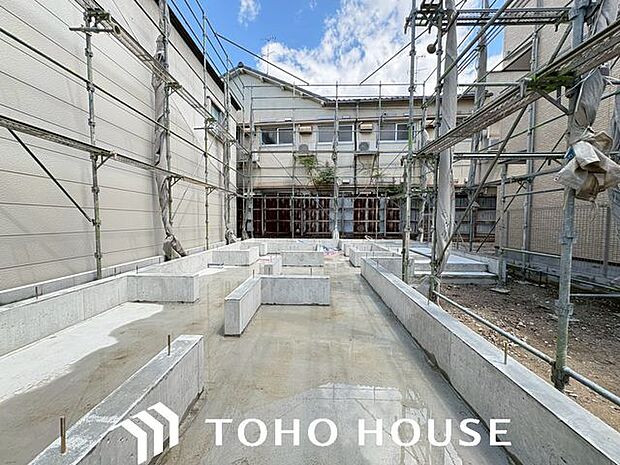 建物に対して高い耐震性・耐久力に基づく信頼こそが、まずは快適な住まいの大前提。長年の経験と試行錯誤から生まれた様々な技術が、堅牢なすまいづくりを実現します。
