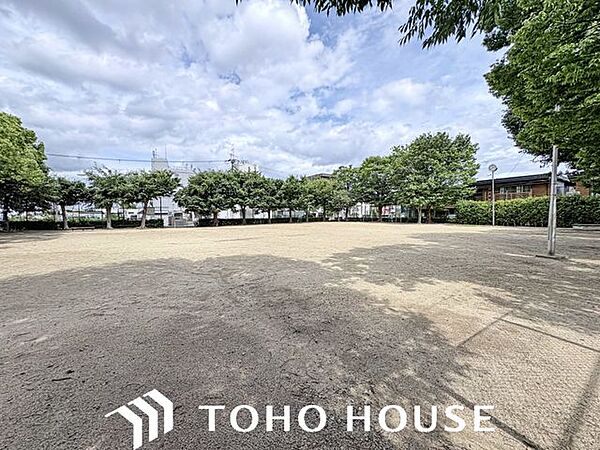 大通庵公園 徒歩3分。 200m