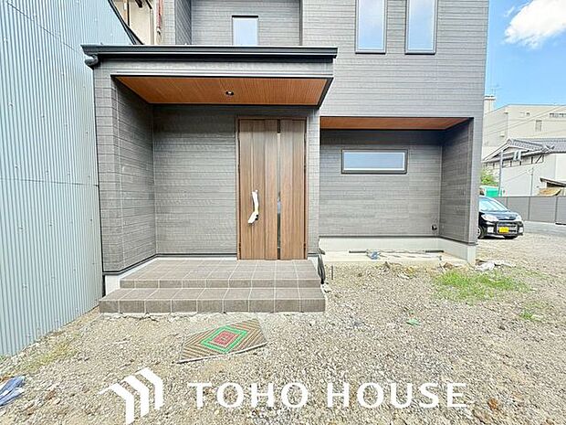 ただ『住む』だけじゃない! 気持ち良く住んで欲しい気持ちをこめて・・・。お家の事、街の事、お金の事、何でも相談して下さい♪