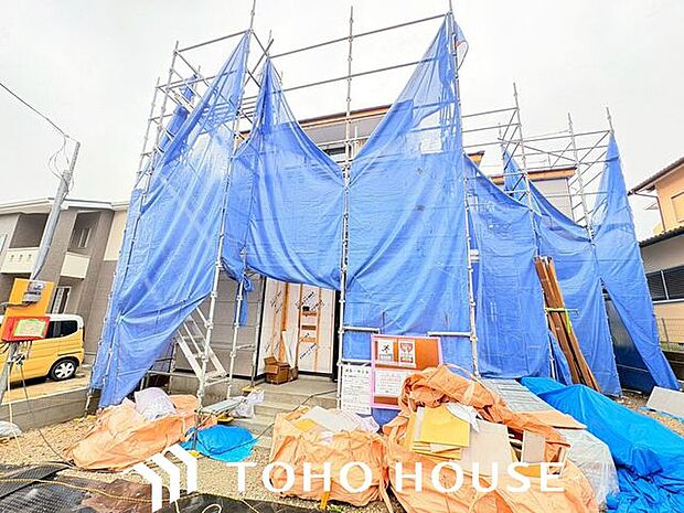 9月下旬完成予定の邸宅。すでに完成している物件で内装や外装のイメージをお話させていただくことも可能です。