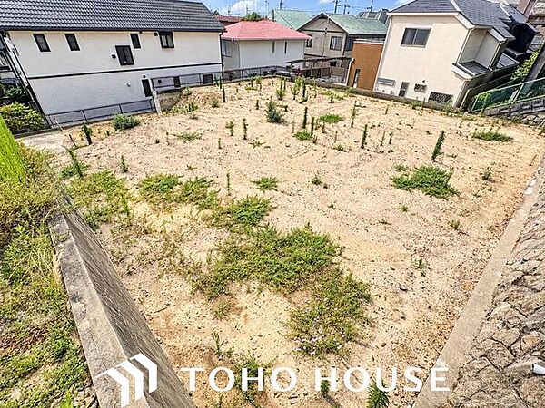 敷地面積の広さも魅力ですが、かたちの良さが一番の魅力です！お好みのハウスメーカーで、いろいろなプランを立てていただけるポテンシャルの高い土地形状です。