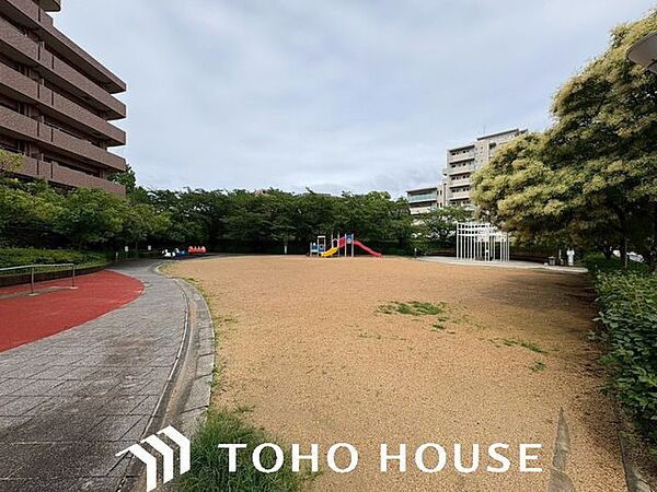 市場池公園 徒歩16分。 1280m