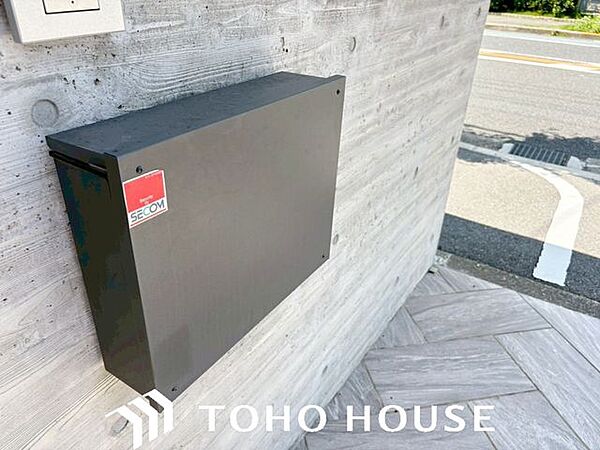宅配ポストを設備していますので、忙しい朝にも便利です