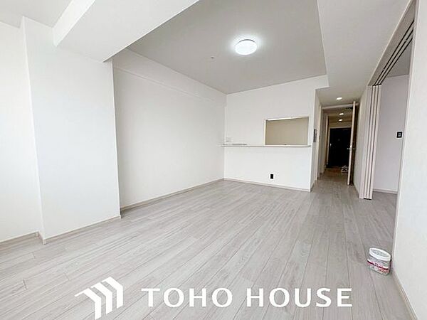 新居に住む喜びや楽しみ、嬉しさをご家族みんなに感じて頂きたい。そんな想いで生まれた住まいは、年を重ねても、いつの時代になっても色褪せず輝き続けます。「この家で良かったね」そういってもらえる様に。