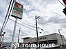 周辺：フレンドマート枚方養父店 徒歩3分。 230m