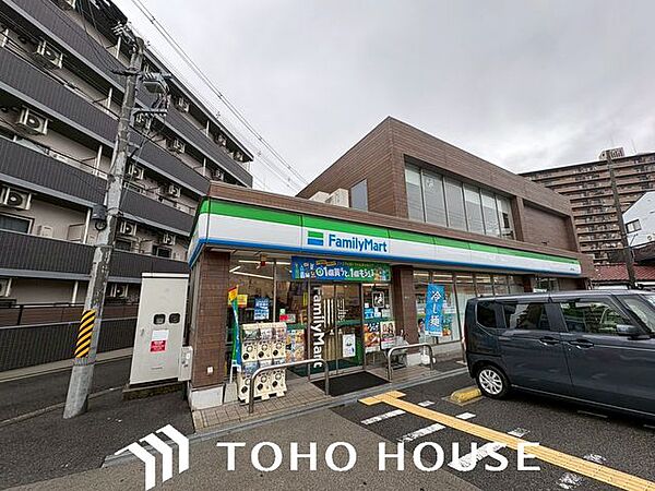ファミリーマート新喜多東店 徒歩7分。 520m