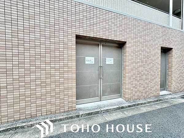 床暖房あり。お部屋の空気が汚れず、冬でも陽だまりのような暖かさです。
