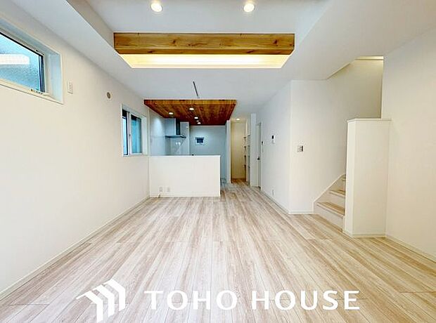 「想像していた以上に広い」が写真を撮っているときの感想です。家事動線に配慮したプランによりご家族がくつろげる明るく広い空間が確保できました。