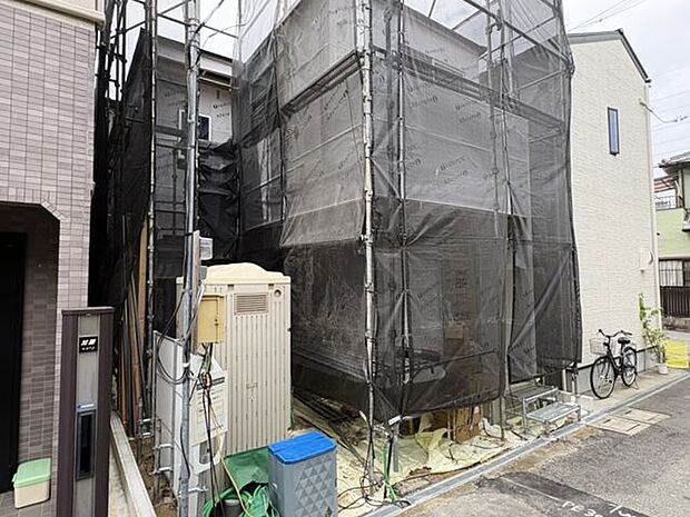 家族の温かさと陽光の暖かさ、楽しい毎日と明るい未来を予感させる「空間が織り成すひとつ先の住み心地」を演出します。是非一度、ご自身にて御覧ください。