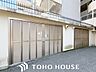 設備：マンション内にゴミ置き場を完備していますので忙しい朝にも便利です