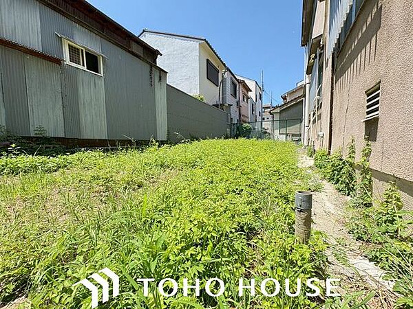 ここから始まる『日常』はご家族にとって大切な時間となります。だからこそ、少しでも豊かに、少しでも快適に。そんな想いから生まれた本邸宅は、これから先のお住まいをきっと支えてくれるはずです。