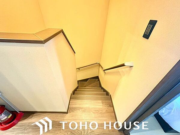 物件の陽当りや通風・仕様設備やお部屋の大きさの比較、近隣・周辺環境や街並みなど、資料には掲載していない情報が現地にはたくさんあります。　是非一度、現地をご確認ください。