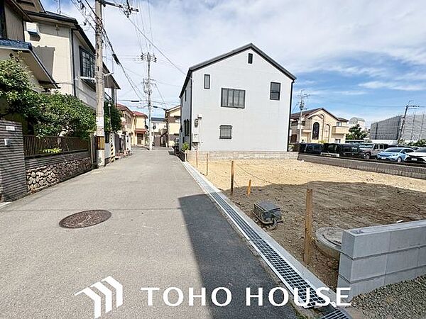 家族の温かさと陽光の暖かさ、楽しい毎日と明るい未来を予感させる「空間が織り成すひとつ先の住み心地」を演出します。是非一度、ご自身にて御覧ください。