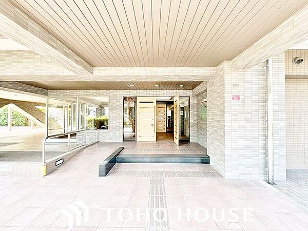 手入れの行き届いたマンションは、住み心地も良く、資産価値も維持されます。マンションではまず、外壁やエントランスなどの共用部分の維持管理がポイント。