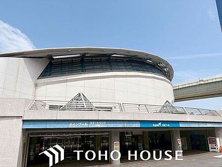 Asueアリーナ大阪 徒歩12分。 890m