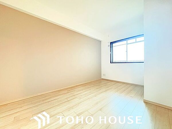 建物完成前には物件の現地と、近隣の完成施工例をご案内させて頂きます。その他資金計画やローン返済シュミレーションなど、ファイナンス面のご相談も承ります。お気軽にご相談下さいませ。