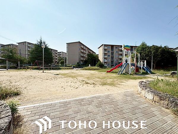 豊中市下原公園 徒歩2分。 160m