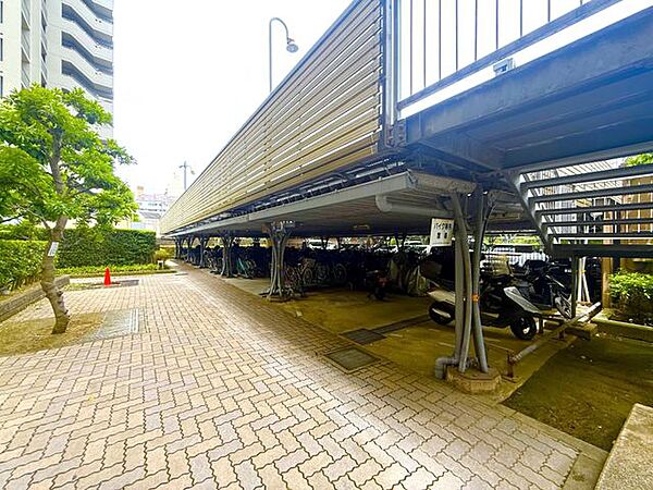 バイク好きも納得、バイク置き場ありの物件です。