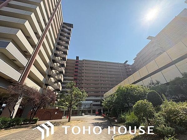 大規模マンションならではの共用施設が充実！キッズパークやゲストルーム、気軽にトレーニングができるリフレッシュルームなどがあり、ご家族の豊かな暮らしをサポートします。