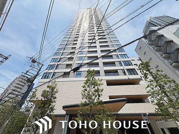 一つ屋根の下にそれぞれの暮らしがある。お部屋ぐらいは自分の価値観で自由にしたい。だからこそ、そのベースはシンプルであるべきだと思う。なぜなら、時の流れで人の好みは変わっていくものだから。